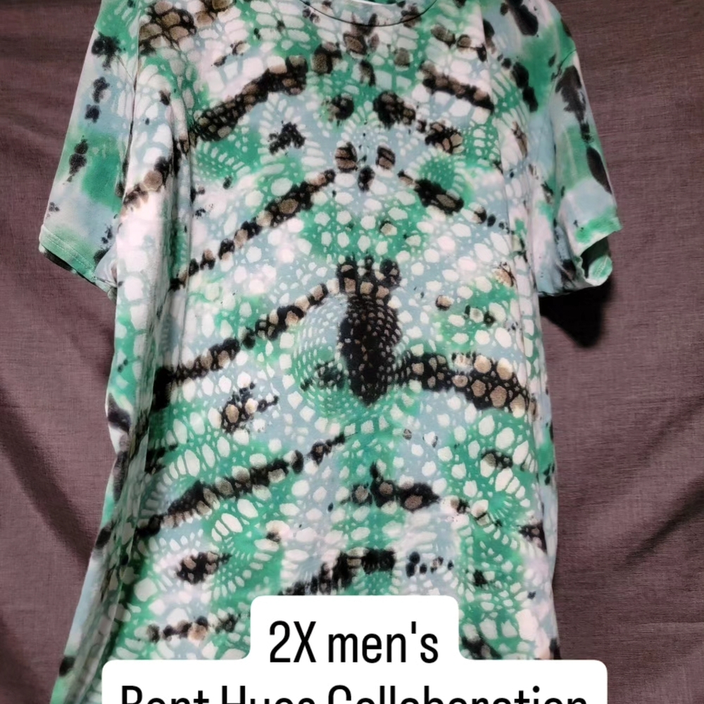 Men's Short Sleeve Tie-Dye Shirt - Green/Black Pattern